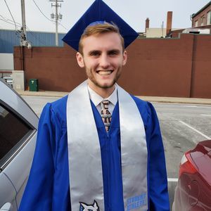 Meet your Posher, Denise